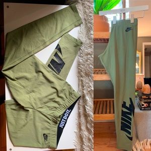 Nike Mid Rise Leggings✔️